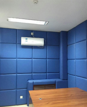 布藝吸音軟包，會(huì)議室防撞吸音軟包，電影院，體育館吸音材料